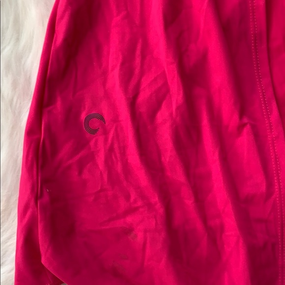 NWOT Pink workout shirt ;Open back with tie - Picture 4 of 4